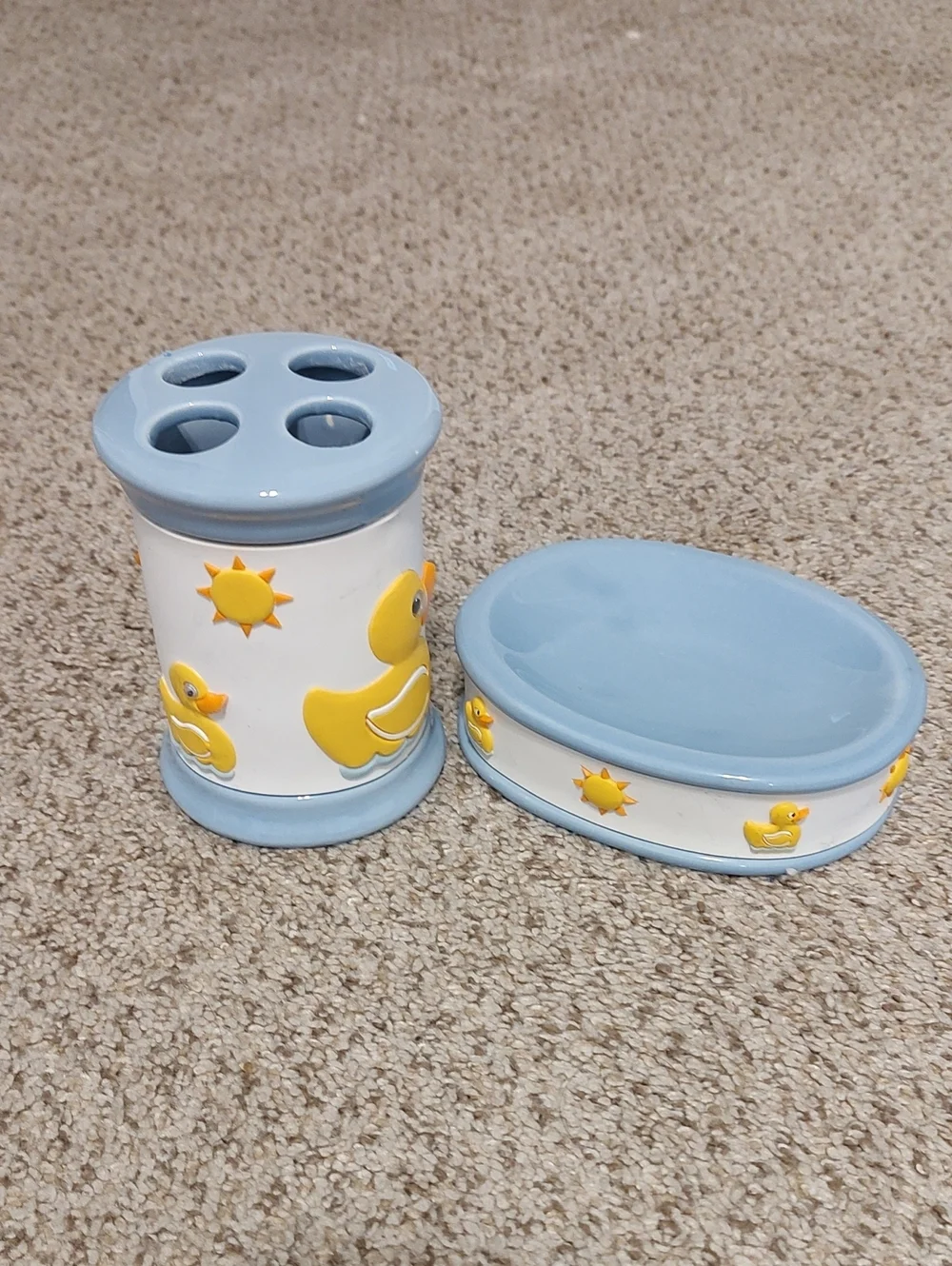 Kohl's Blue and Yellow Duck Ceramic Bath Accessory Set